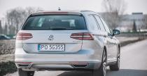 Volkswagen Passat Variant vs Ford Mondeo liftback