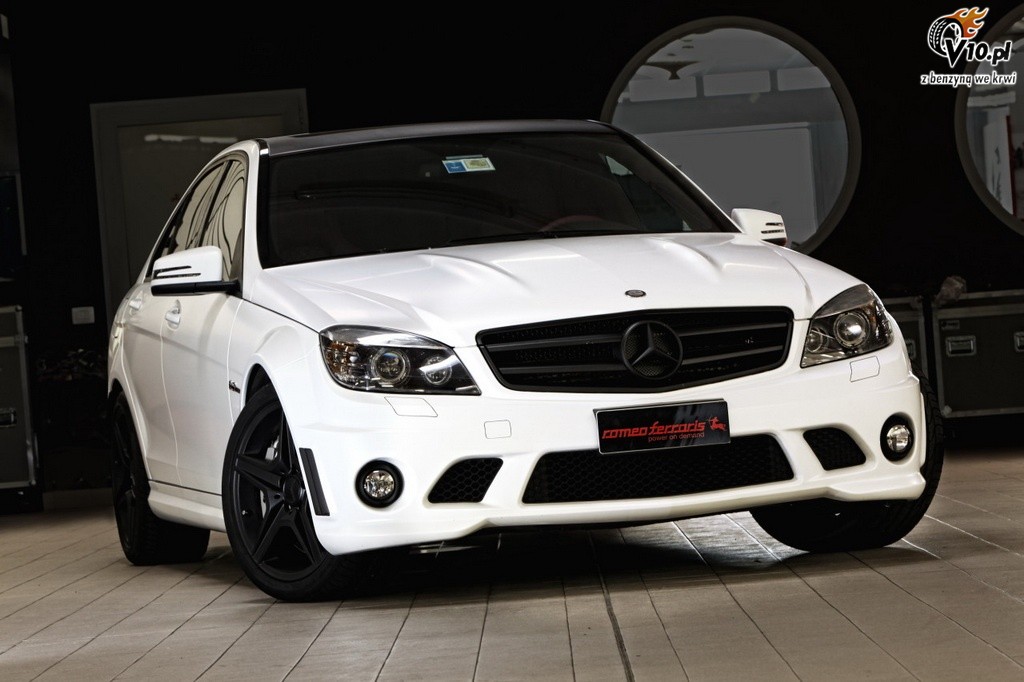 Mercedes C63 AMG Romeo Ferraris