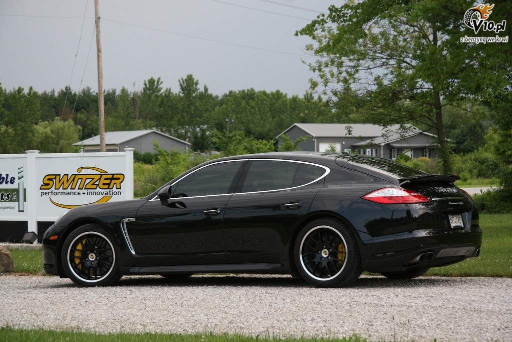 Porsche Panamera Switzer