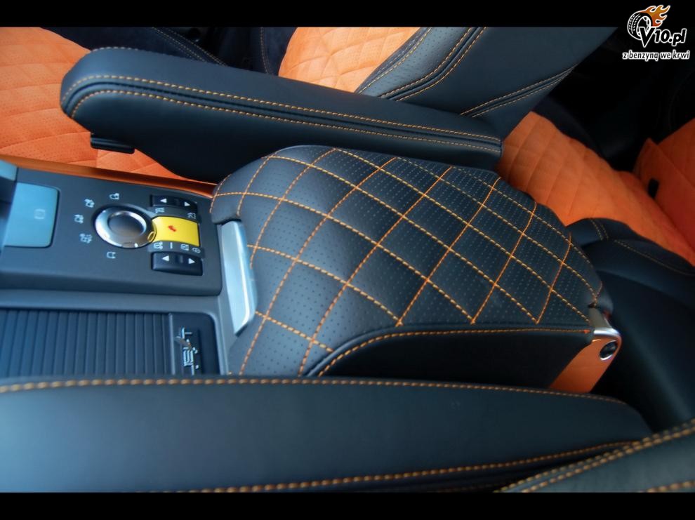 Project Kahn Range Rover Sport Vesuvius