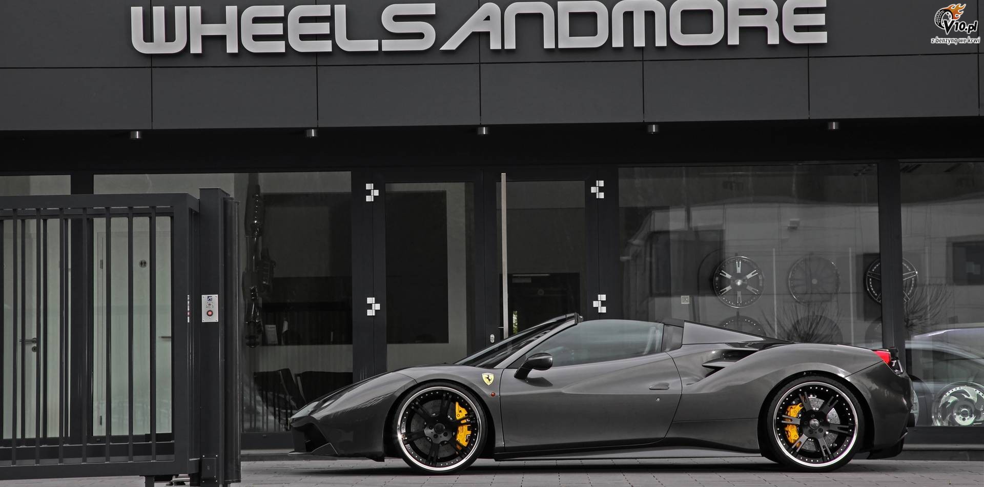 Ferrari 488 Spider od Wheelsandmore