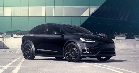 Tesla Model X T Largo