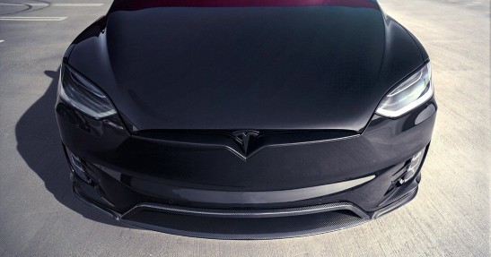 Tesla Model X T Largo