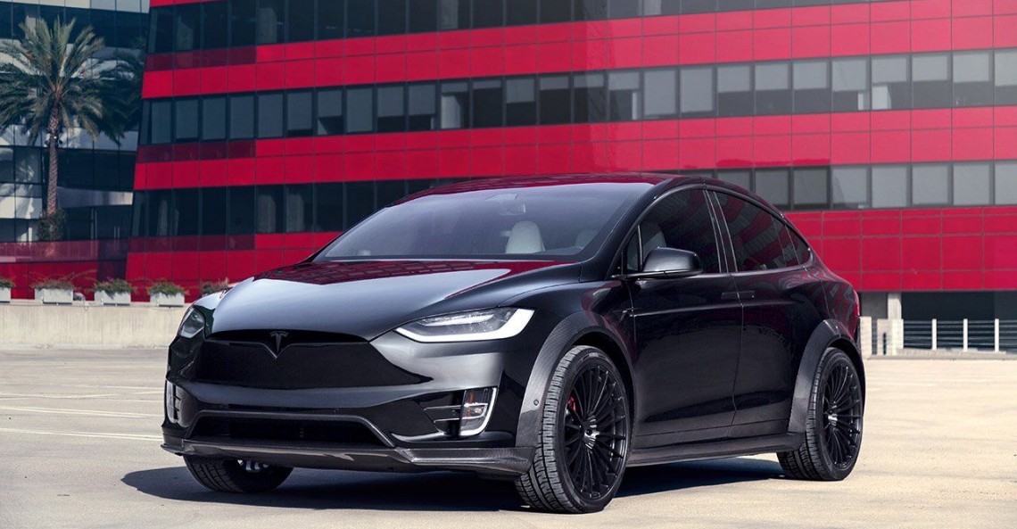 Tesla Model X T Largo