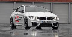 BMW M4 Coupe Lightweight