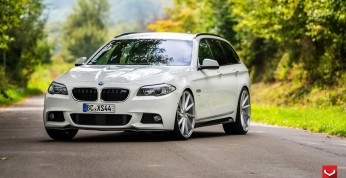 BMW serii 5 Touring na felgach Vossen