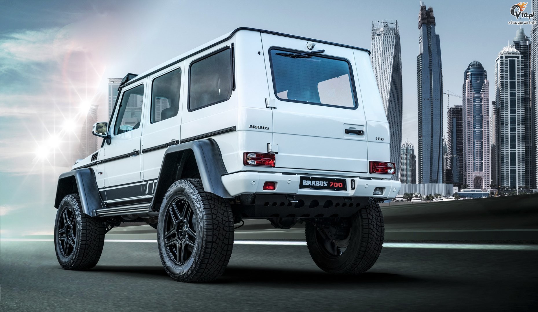 Brabus 700 44² Final Edition