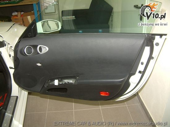 Nissan 350Z white SHOW Extreme Car Audio