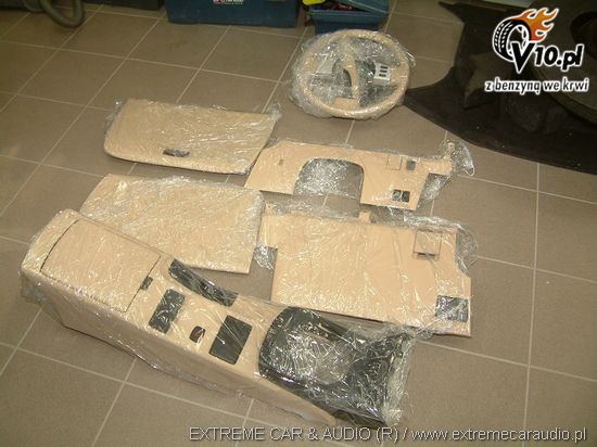 Nissan 350Z white SHOW Extreme Car Audio