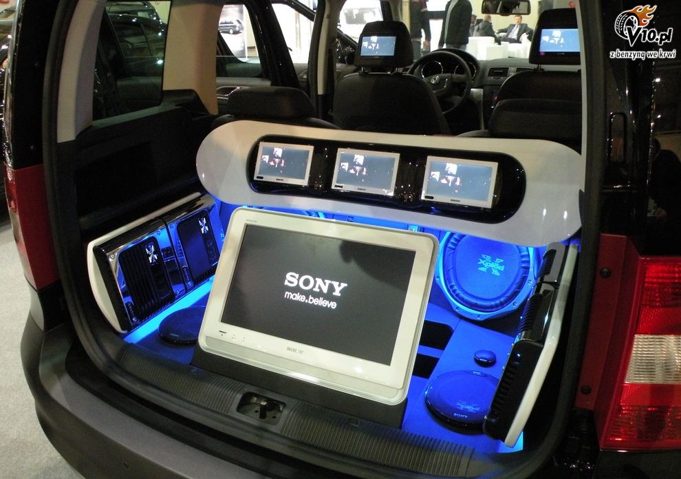 Skoda Yeti w zabudowie Sony X-plod