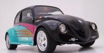 VW Beetle (1965) wypeniony po brzegi sprztem audio