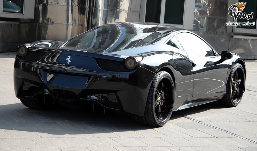 Ferrari 458 Italia Black Carbon