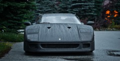 Ferrari F40 - czarny mat