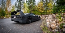 Ferrari F40 - czarny mat