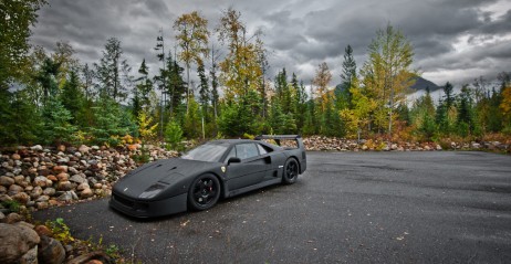 Ferrari F40 - czarny mat