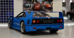 Ferrari F40 Tricolore