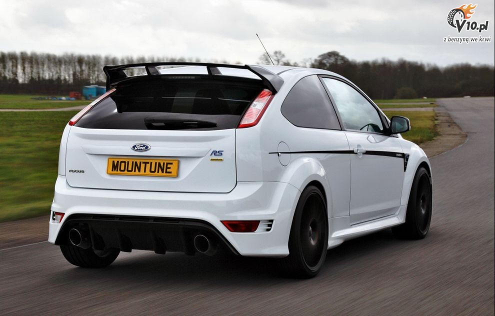 Ford Focus RS tuning Mountune Performance