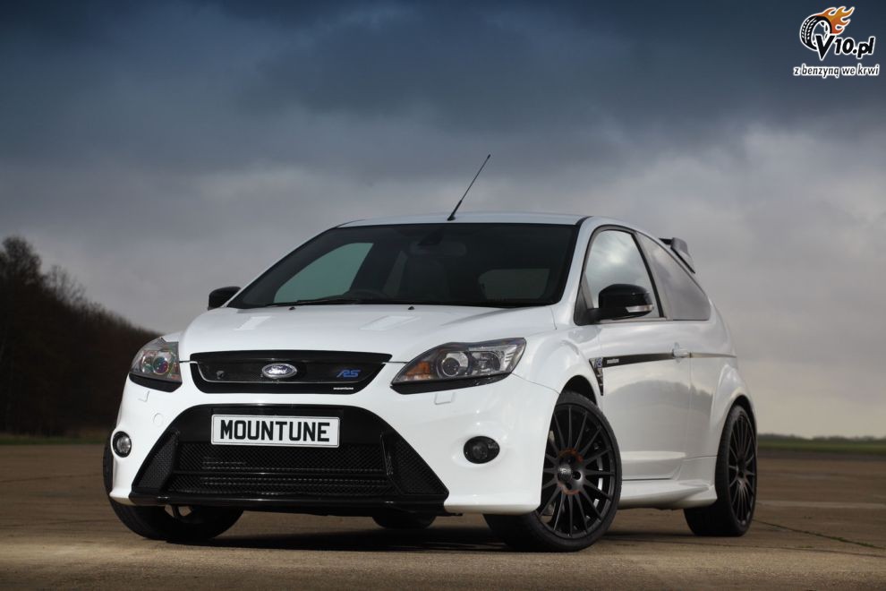 Ford Focus RS tuning Mountune Performance