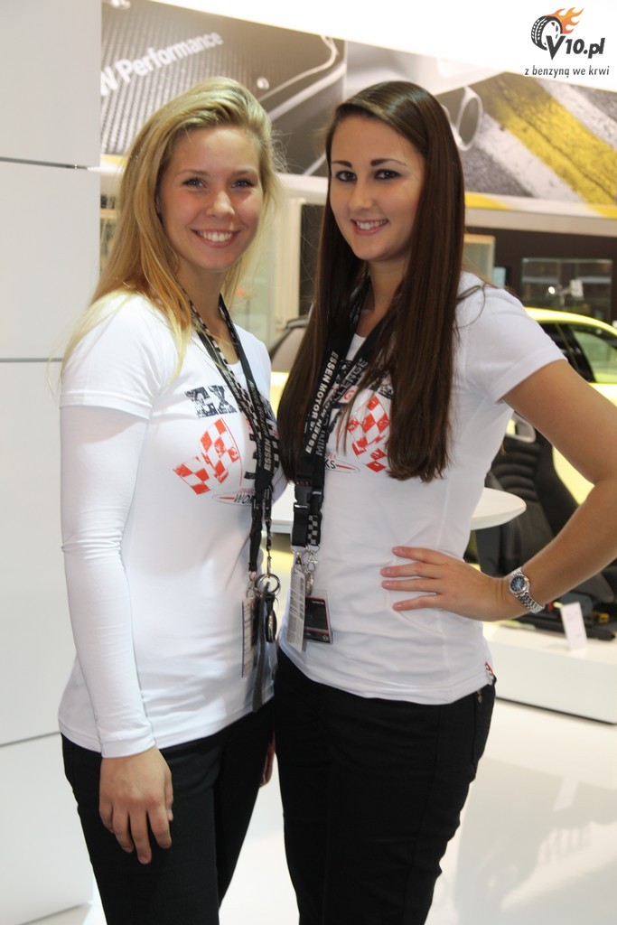 Dziewczyny Essen Motor Show 2011