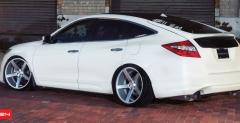 Honda Crosstour Vossen