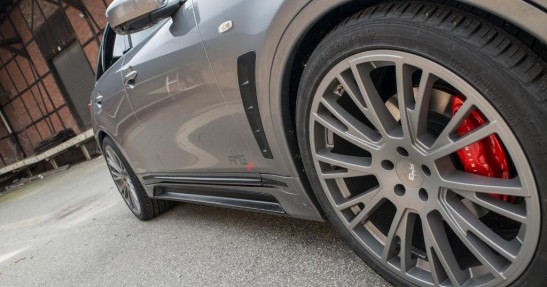 Infiniti QX70 AHG Sports