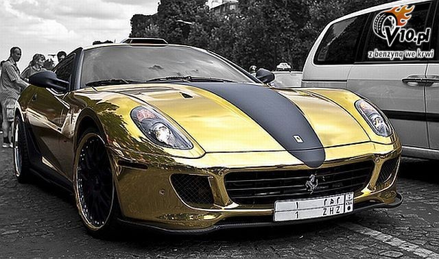 Ferrari 599 GTB tuning Hamann pokryte zotem
