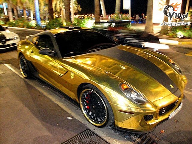 Ferrari 599 GTB tuning Hamann pokryte zotem