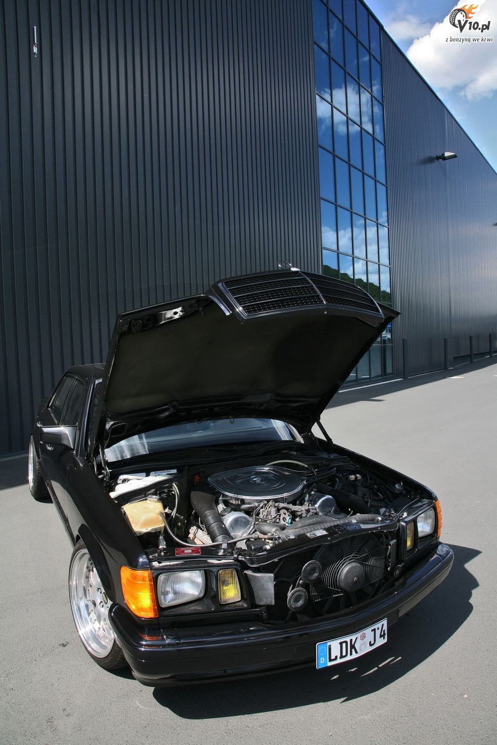 Mercedes klasy S W126 tuning old school Inden Design