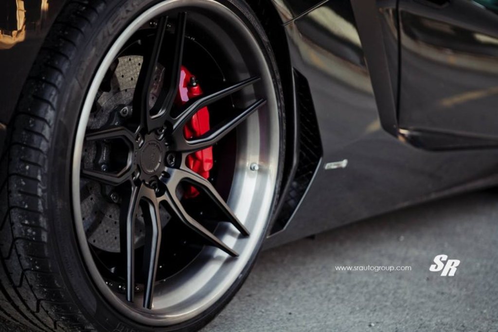 Lamborghini Aventador SR Auto