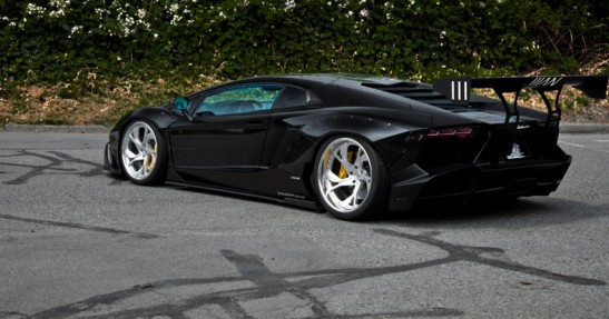 Lamborghini Aventador Liberty Walk