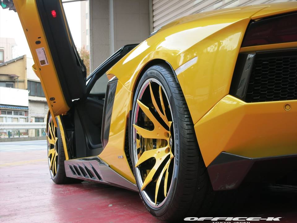 Lamborghini Aventador Office K