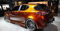 Lexus CT 200h od Fox Marketing - drapiena hybryda