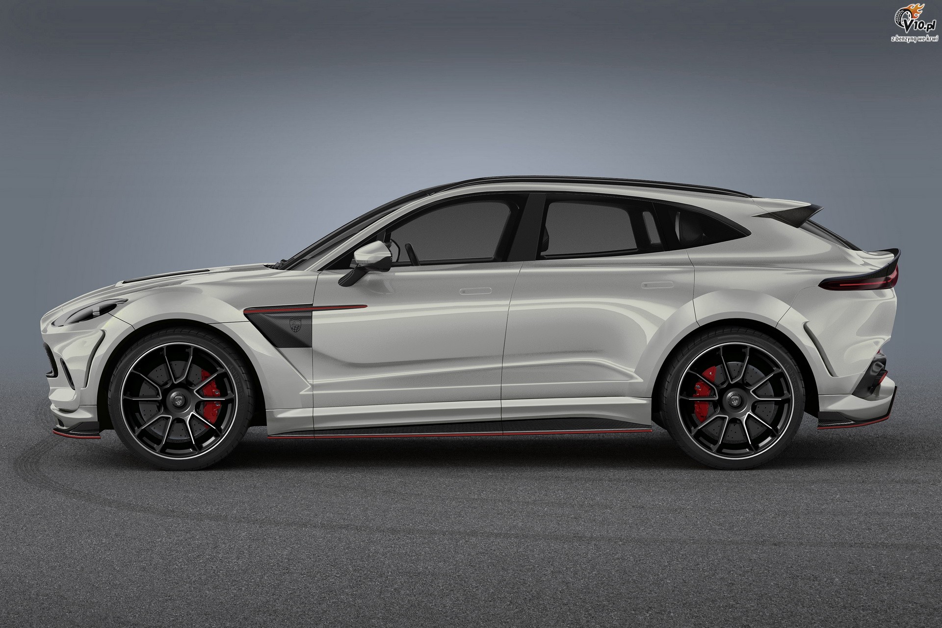 Aston Martin DBX