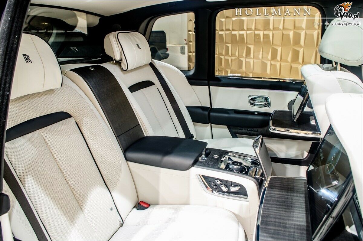 Rolls-Royce Cullinan Billionaire