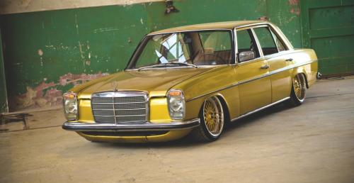 Mercedes 230