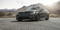 Mercedes C63 AMG Coupe Vorsteiner