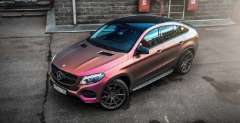 Mercedes GLE Coupe ozdobiony felgami Vossen i nietypową folią