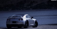 Nissan GT-R Black Bison od Wald International