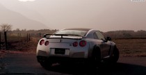 Nissan GT-R Black Bison od Wald International