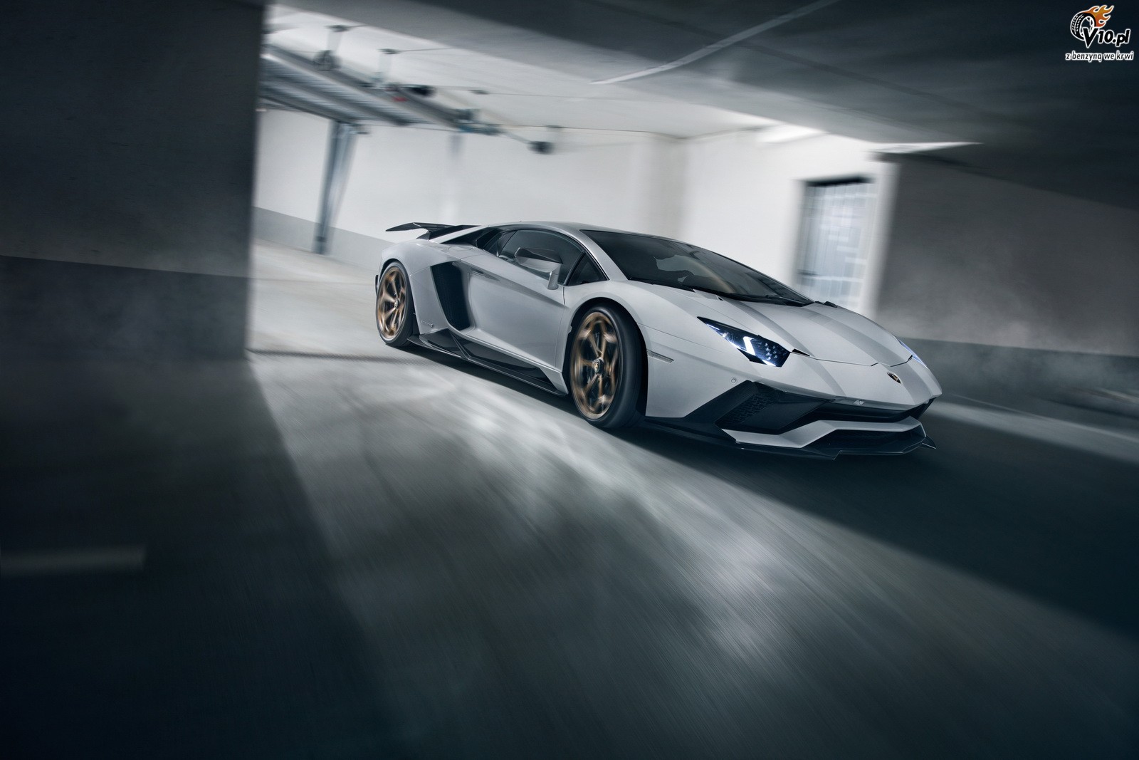 Lamborghini Aventador S