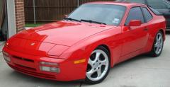 Porsche 944