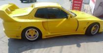 Porsche 944