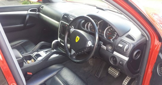 Porsche Cayenne Ferrari