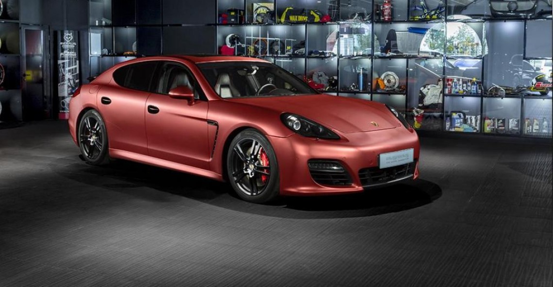 Porsche Panamera Turbo Overdrive