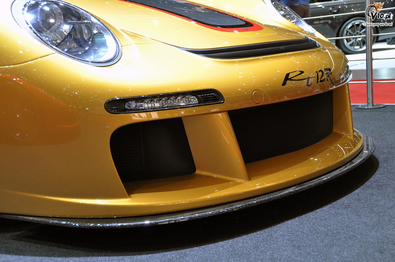 Porsche 911 Turbo RUF RT 12R