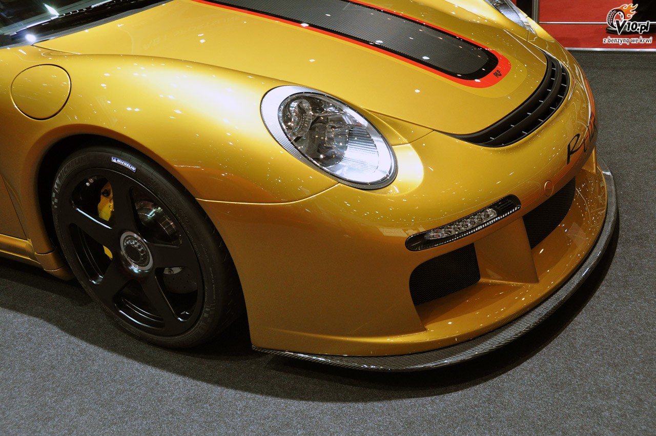 Porsche 911 Turbo RUF RT 12R