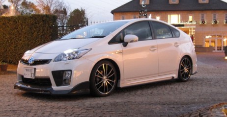 Toyota Prius tuning Tommy Kaira