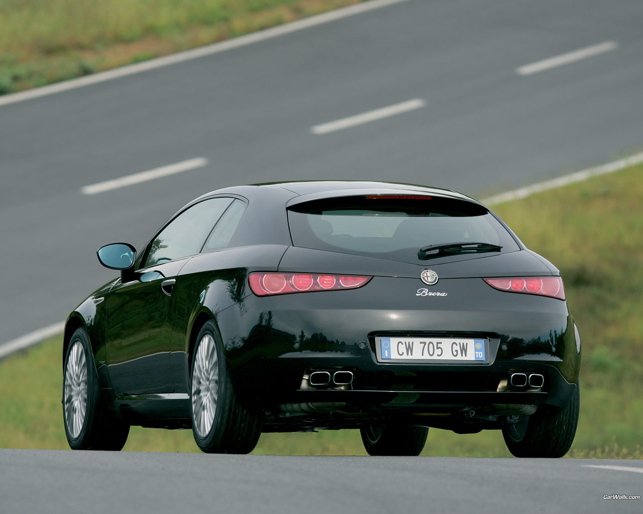 Alfa romeo brera vs nissan 350z #7