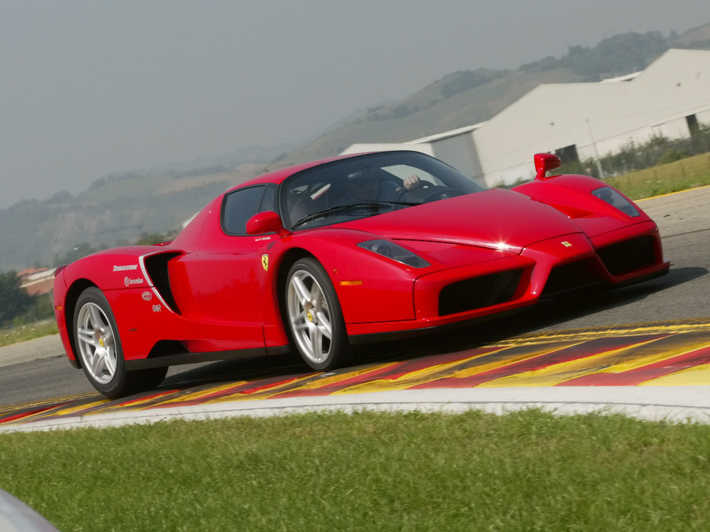 http://www.v10.pl/narzedzia/tapety/Samochody/Ferrari/Ferrari%20Enzo/Ferrari%20Enzo%201024x768_93.jpg