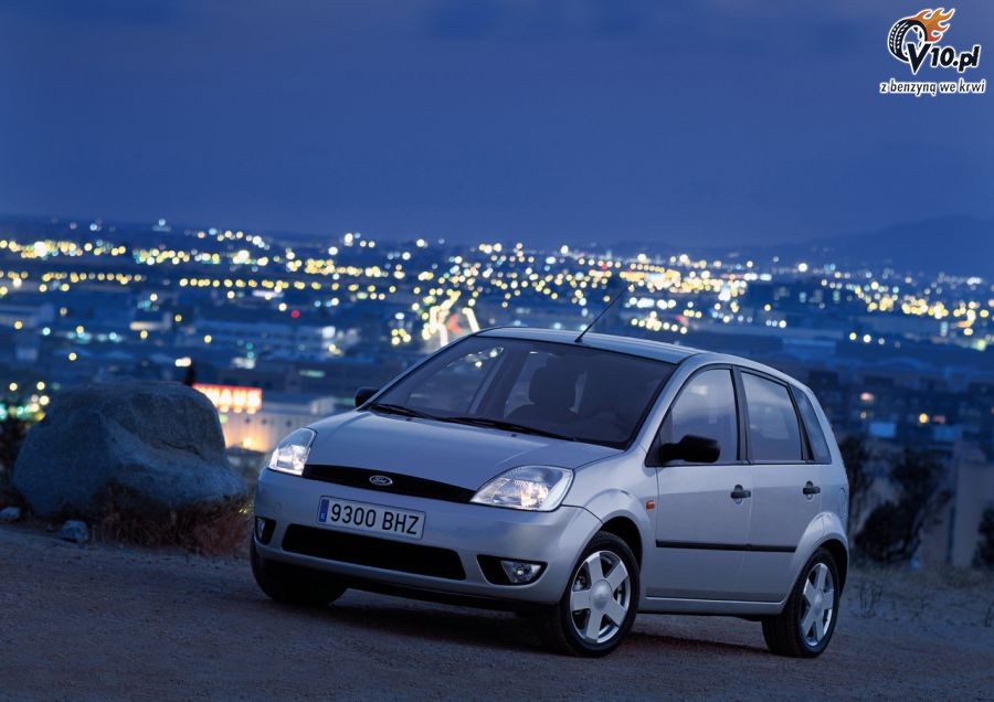 How to remove ford fiesta mk6 front bumper #2
